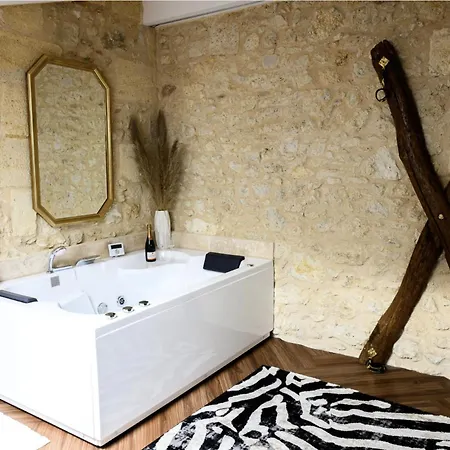 Clos Des Voluptes Apartment